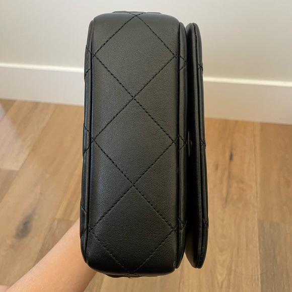 RARE Chanel Triple Chain Rows Quilted Lambskin Flap Bag Black Runway Collection - Picture 12 of 15